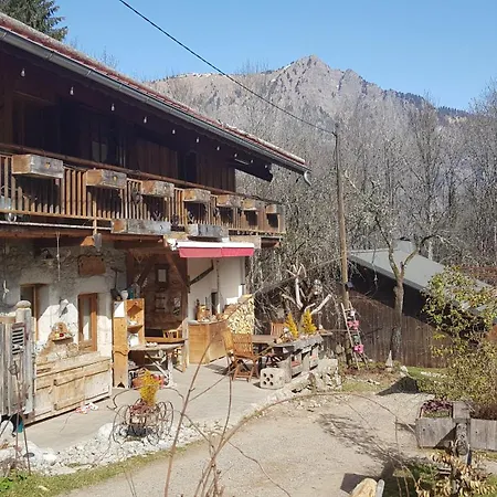 Sur Le Coux Bed & Breakfast *
