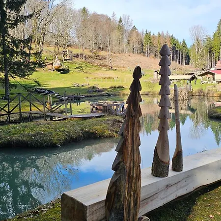 Bed & Breakfast Sur Le Coux Thyez